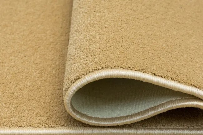 Metrážný koberec CAROUSEL 90 NSF béžový