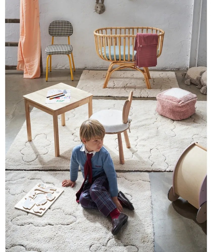 Krémový prateľný ručne tkaný bavlnený detský koberec 90x130 cm Clouds – Lorena Canals