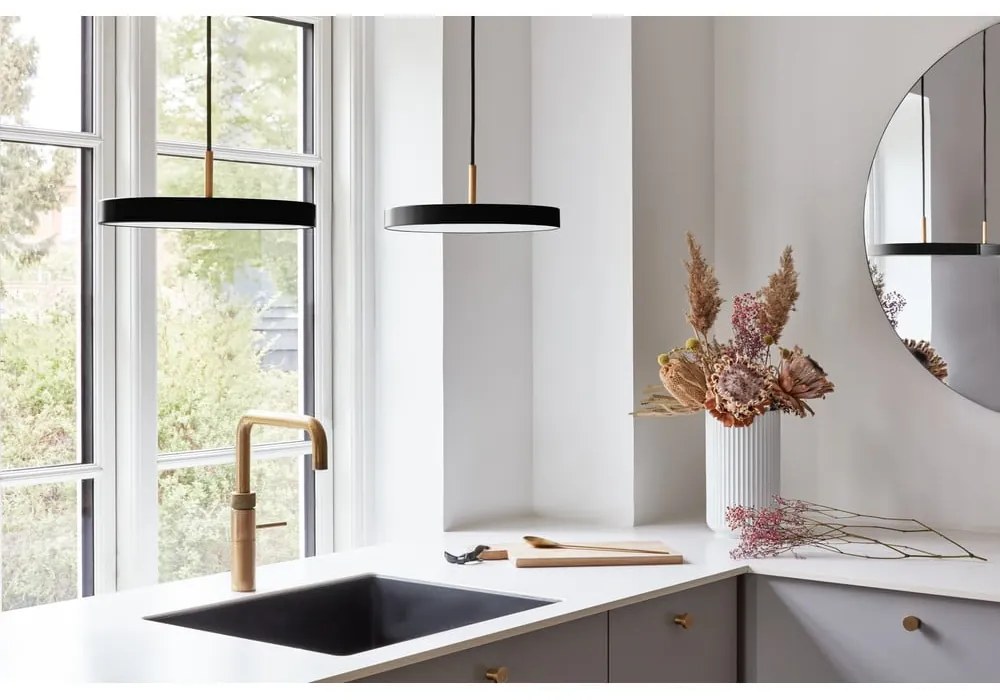 Čierne LED závesné svietidlo so stmievačom s kovovým tienidlom ø 31 cm Asteria Plus Mini – UMAGE