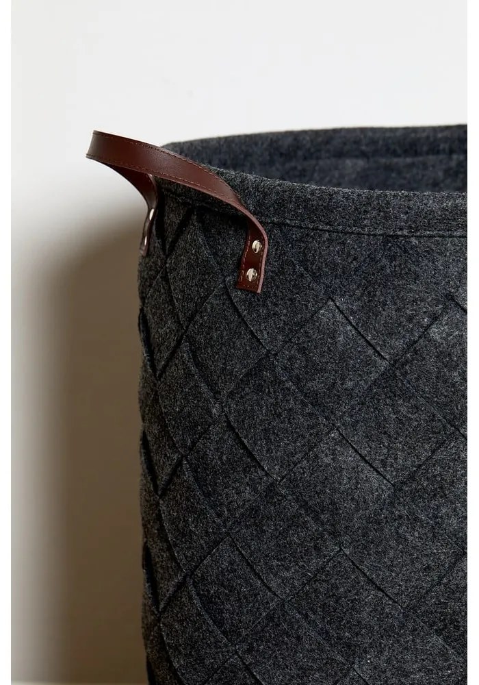 Čierny kôš na bielizeň Wenko Trovo, objem 75 l