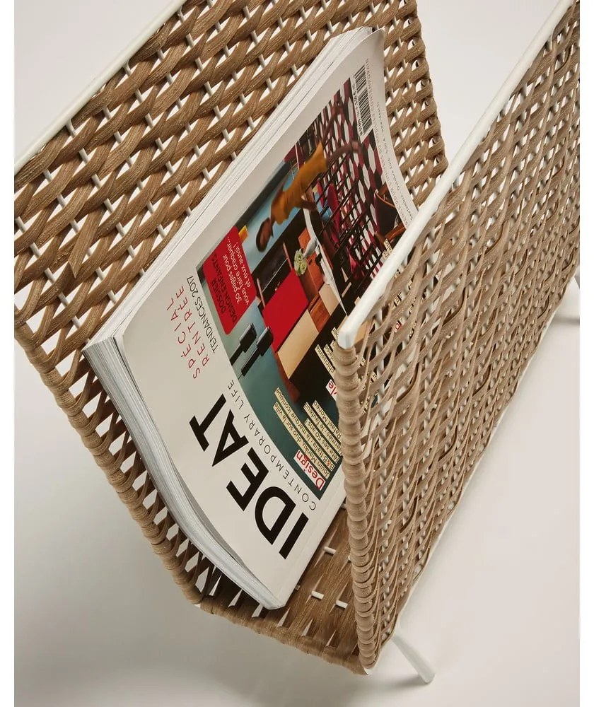 Stojan na časopisy z umelého ratanu Shibori – Kave Home