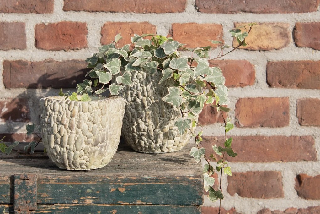 Cementový kvetináč so vzorom M - Ø 17*15 cm