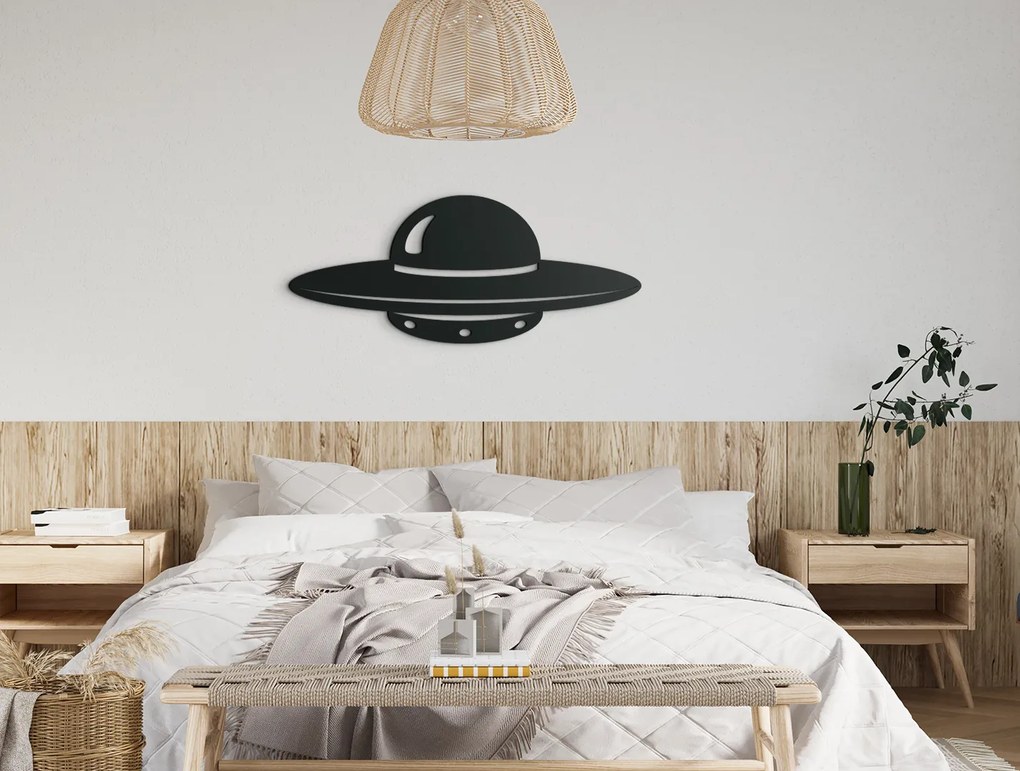 drevko Drevená nálepka na stenu UFO Rozmer obrazu: 18,5 x 44,5 cm, Farba dekorácie: Čierna