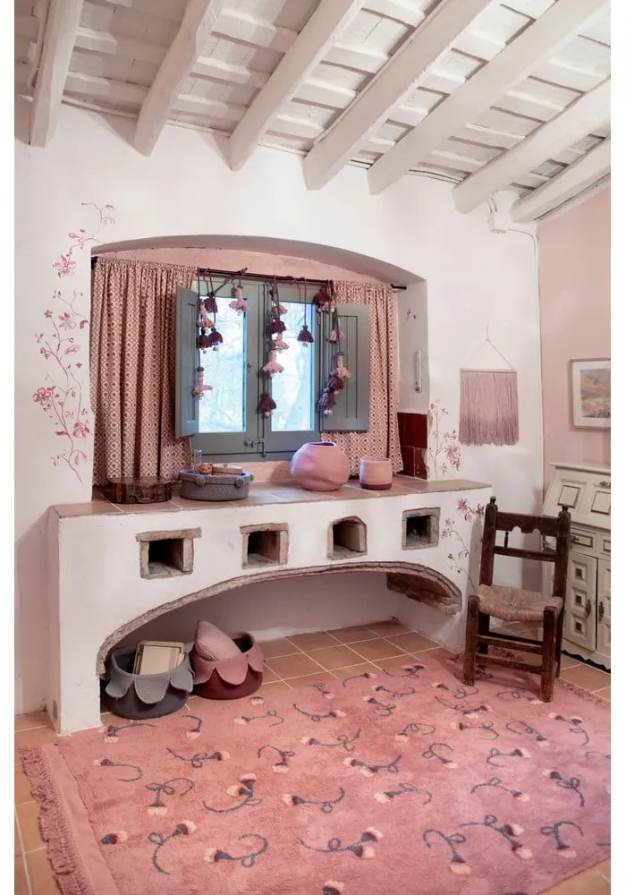 Ružový prateľný ručne tkaný bavlnený detský koberec 140x210 cm English Garden Ash Rose – Lorena Canals