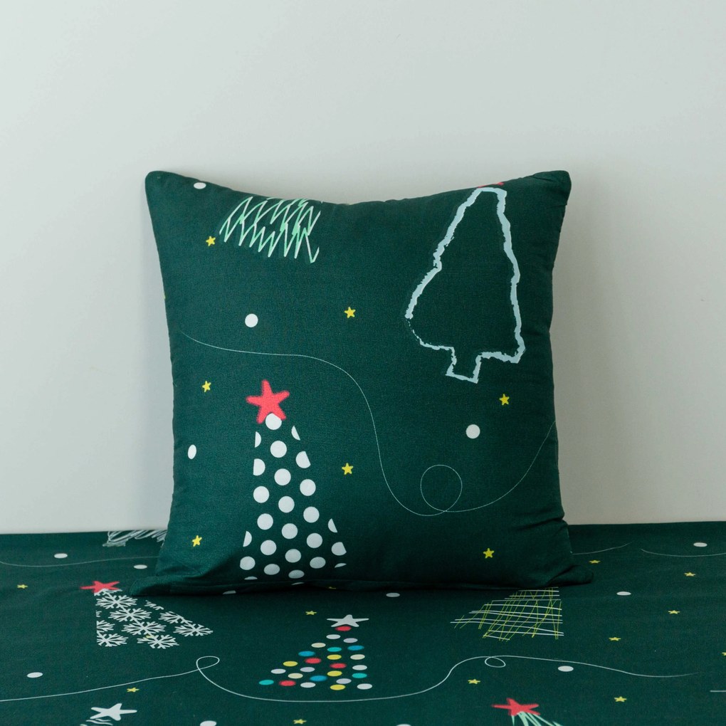 Povlak na vankúš z mikrovlákna CHRISTMAS DRIFT 45x45 cm, zelený