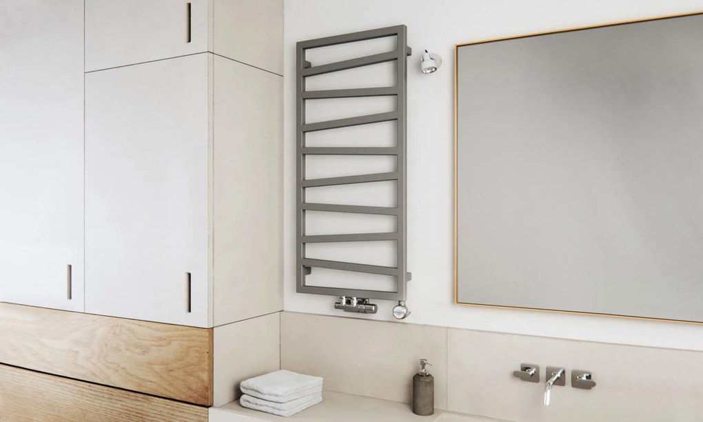 Terma Zigzag 1070x500 kombinovaný radiátor Metallic Black Z8