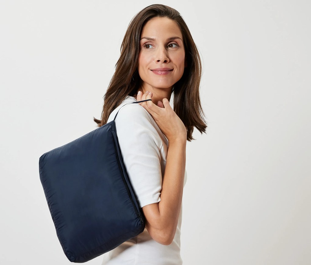 Ultraľahká cestovná deka