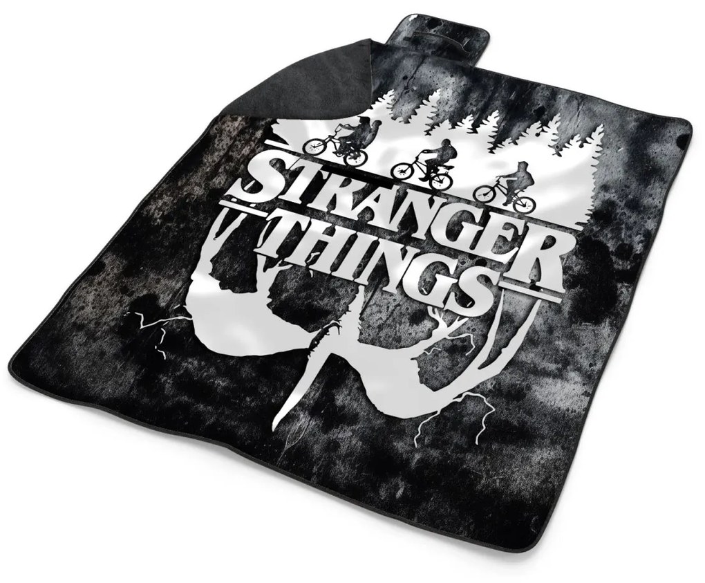 Sablio Plážová deka Stranger Things White: 200x140 cm