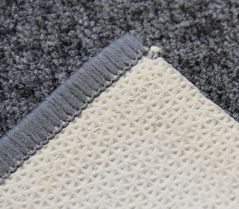 Associated Weavers, Protišmykový behúň na mieru Bombay 97, šíre 67 cm, šedá, chodba / predsieň