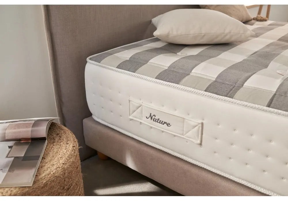 Stredne tvrdý pružinový termoregulačný matrac 160x200 cm Grand Spring Nature – Moonia