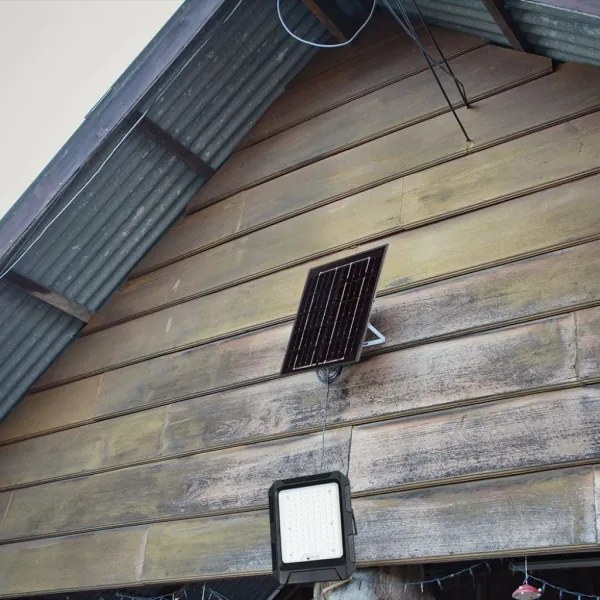 LED solárny reflektor 10W/3,7V IP65 4000K čierny + DO