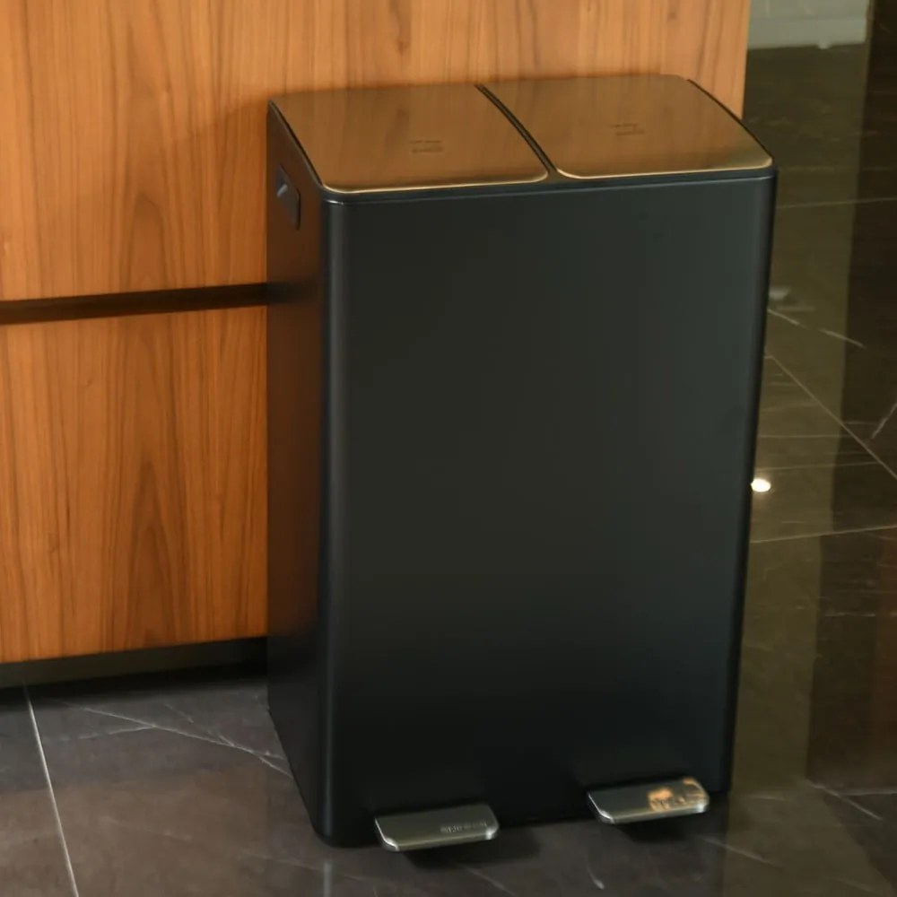 Tmavosivý oceľový odpadkový kôš 2x30 l na triedený odpad/nášľapný Aliya – Spirella