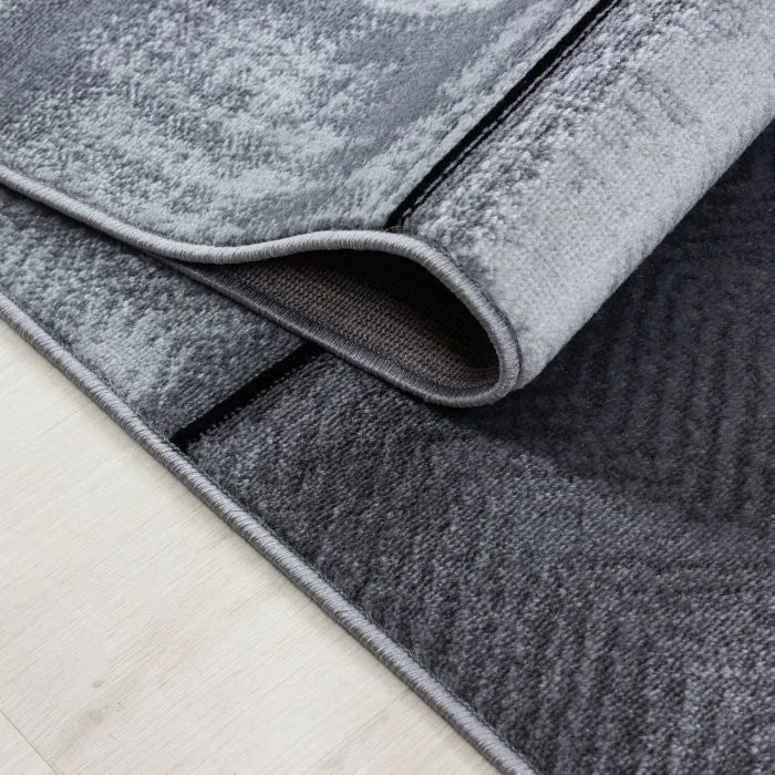 Ayyildiz, Kusový koberec Plus 8007 black, 80x300, šedá, chodba / predsieň