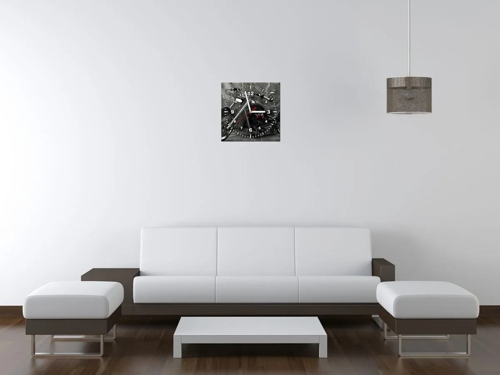 Gario Obraz s hodinami Tmavá motorka Rozmery: 40 x 40 cm