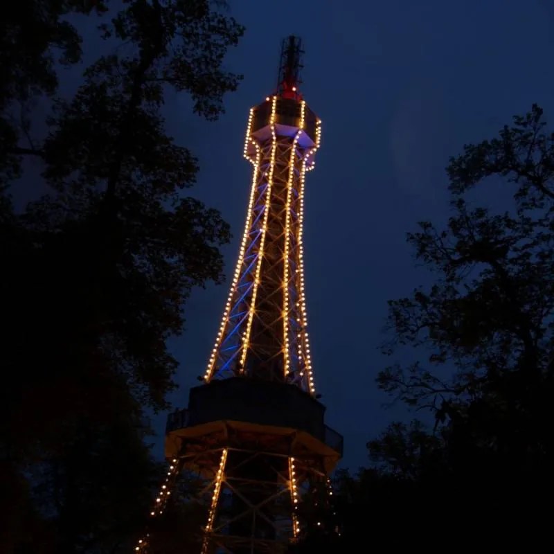 DECOLED Světelná girlanda pro žárovky s paticí E27, 50 m, 100 objímek, IP67