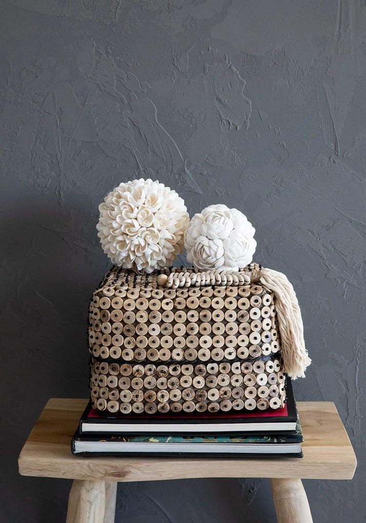 BAZAR BIZAR The Kediri Stool - Natural lavica