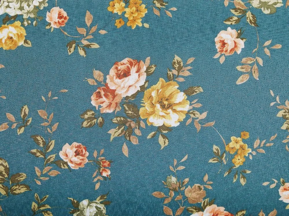 Leňoška s kvetovaným vzorom modrá NANTILLY Beliani