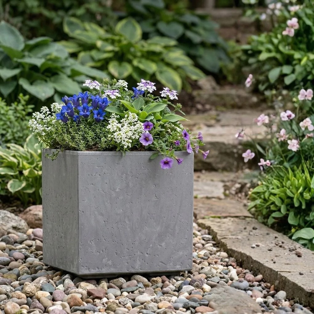 Kvetináč na kolieskach BETONIQUE 30x30 cm betón - výber z 8 prevedení