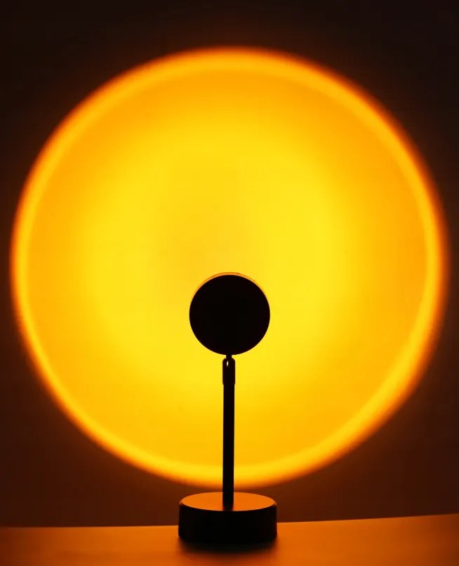 Nástenná lampa s LED projekčnou lampou imitujúcou západ slnka s káblom 120 cm