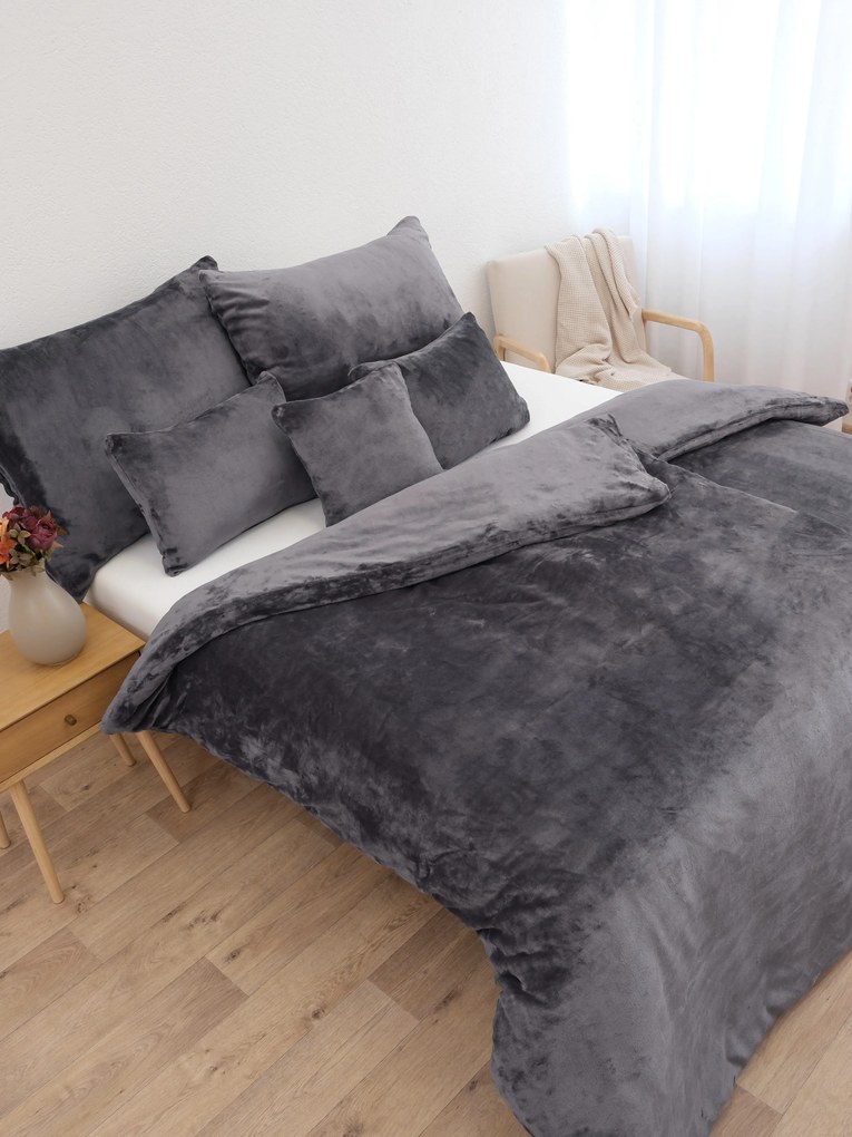 Predĺžené obliečky mikroplyš Exclusive – Laura tmavo sivá