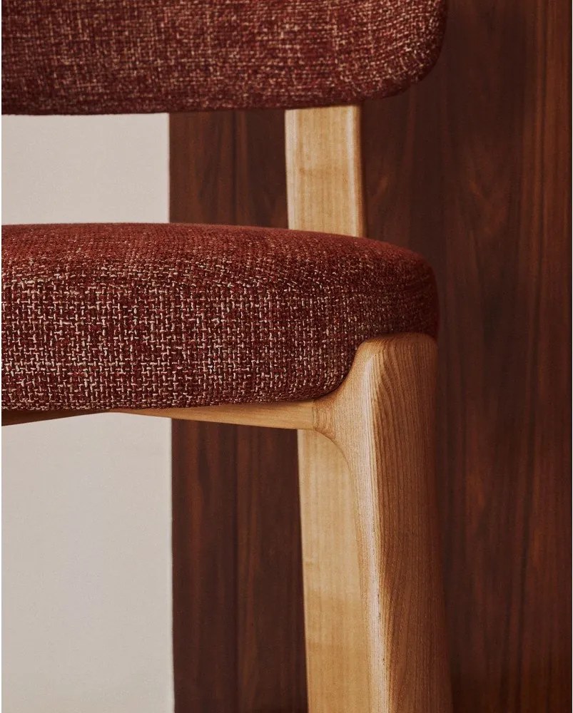 Barová stolička z jaseňového dreva v terakotovej farbe/v svetlo prírodnej farbe (výška sedadla 65 cm) Granite – Kave Home