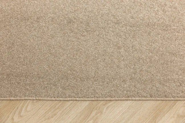 Metrážny koberec Richland béžový / krémový