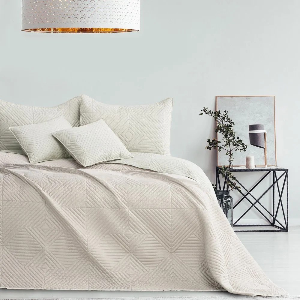 Krémovobiely prešívaný pléd z mikrovlákna 240x260 cm Softa – Restilo