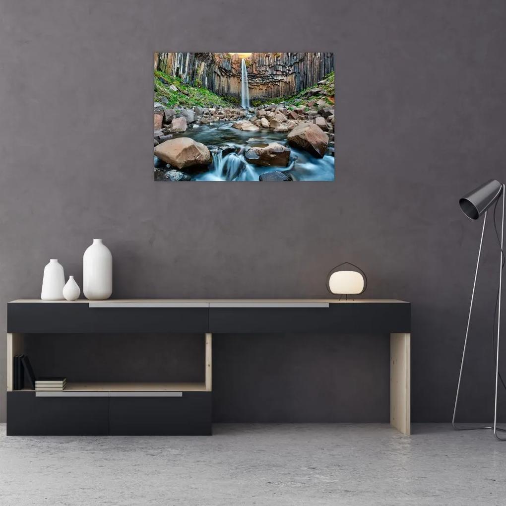Sklenený obraz - Vodopád Svartifoss, Island (70x50 cm)