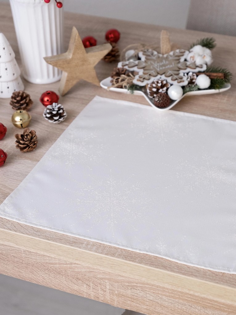 Lurexová Vianočná servítka Rozprávkový stôl - 40 × 40 cm