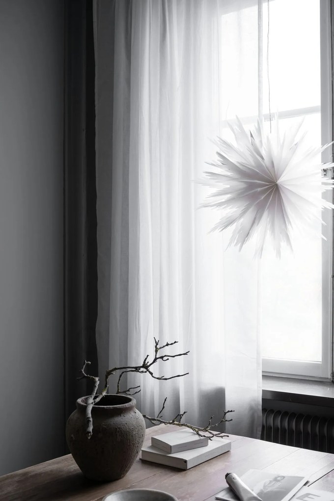 Watt & Veke Závesná svietiaca hviezda Liz White 50 cm