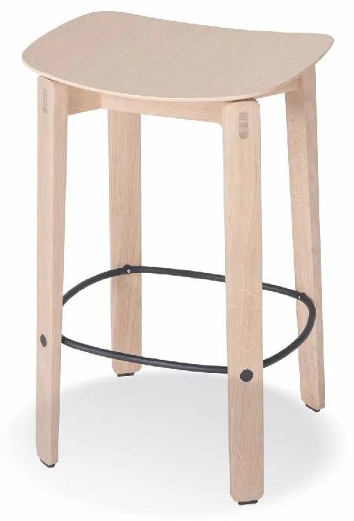 Prírodná nízka barová stolička z dubového dreva Gazzda Nora