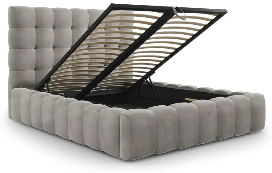 Svetlosivá čalúnená dvojlôžková posteľ s úložným priestorom s roštom 140x200 cm Bali – Cosmopolitan Design