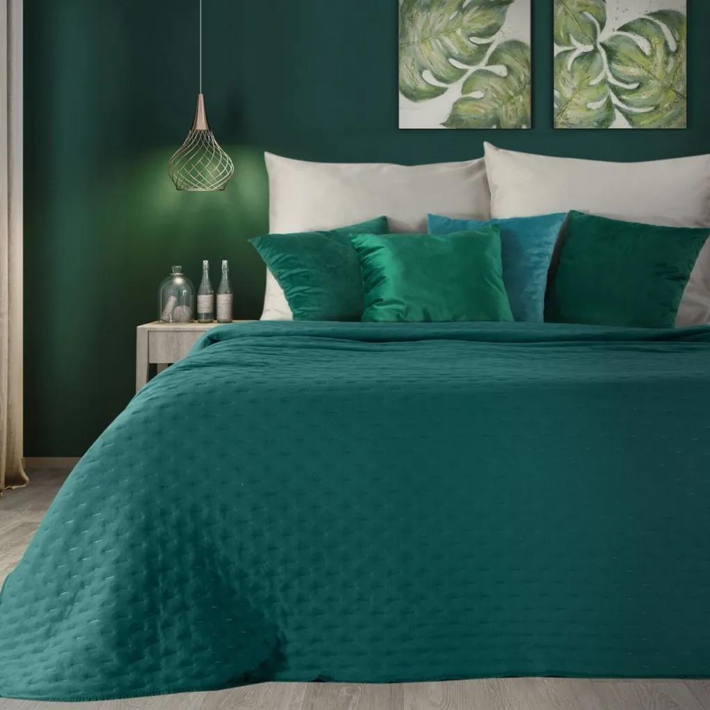 Tyrkysový jednofarebný matný prehoz na posteľ