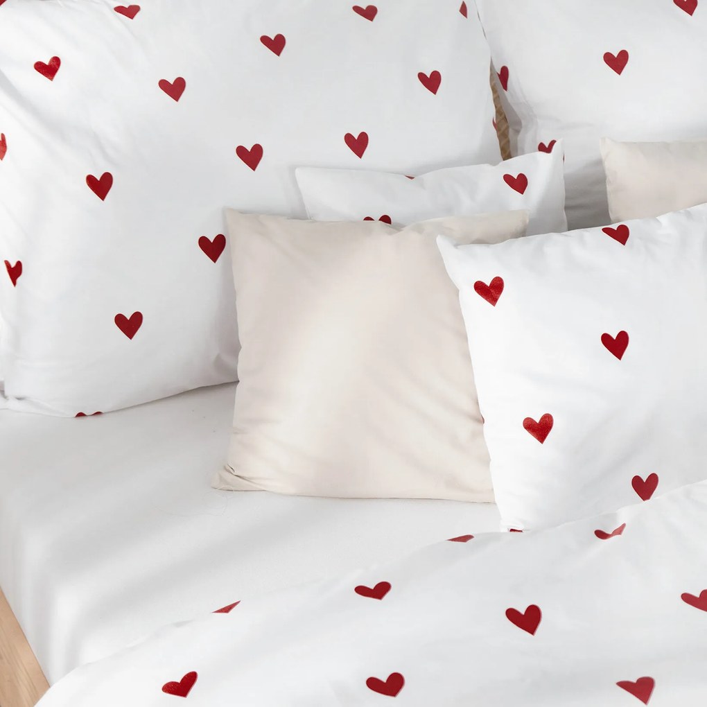 Goldea bavlnené posteľné obliečky - červené srdiečka na bielom 140 x 200 a 70 x 90 cm