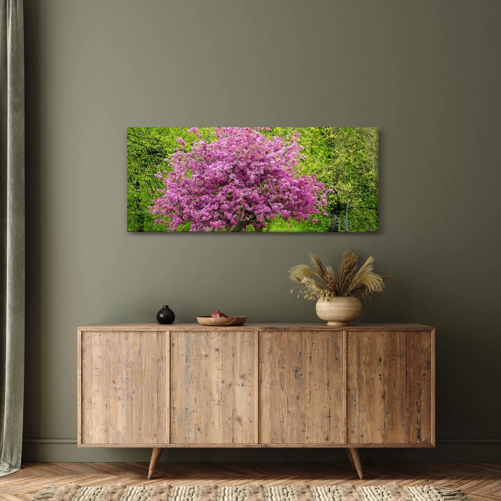 Obraz rozkvitnutého stromu na lúke (120x50 cm)