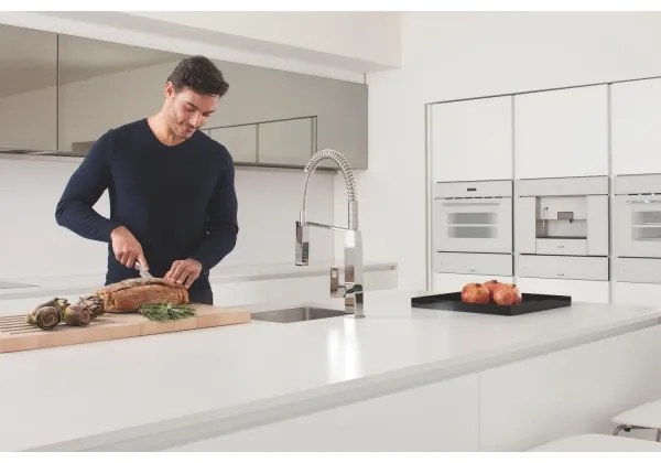 GROHE 31395000 - Drezová batéria EUROCUBE 547 mm lesklý chróm