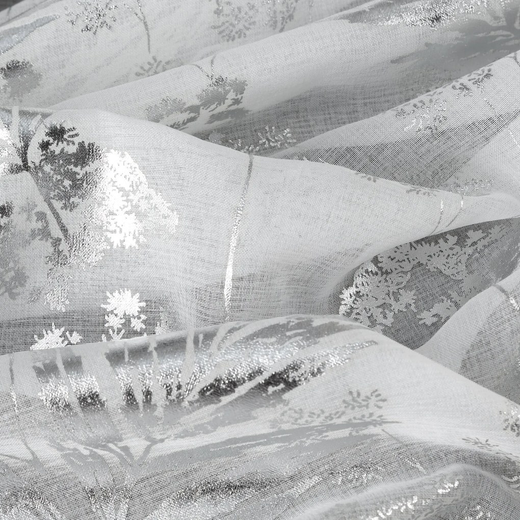 ZÁCLONA NA KRÚŽKOCH DELIA 140X250 CM LISTY