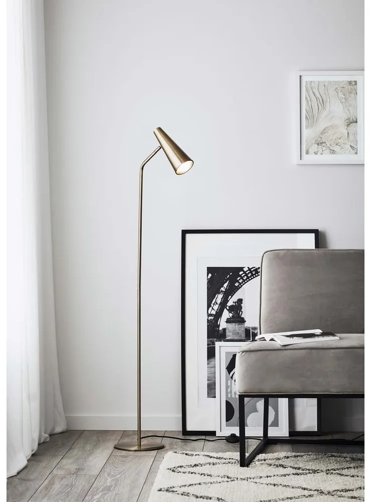 Stojacia lampa v zlatej farbe Peak - Markslöjd