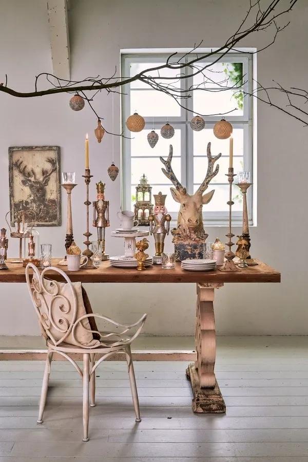 Drevený jedálenský stôl Franciese s patinou - 180 * 90 * 82 cm