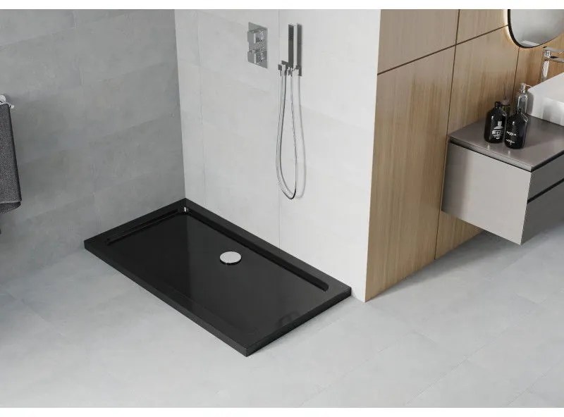 Mexen Slim, obdĺžniková sprchová vanička 130x70x5 cm, čierna, chrómový sifón, 40707013