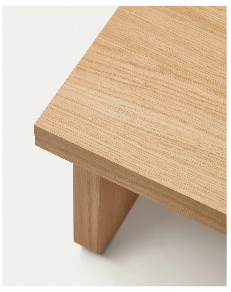 Konferenčný stolík v dekore duba v prírodnej farbe 89x62 cm Oaq – Kave Home
