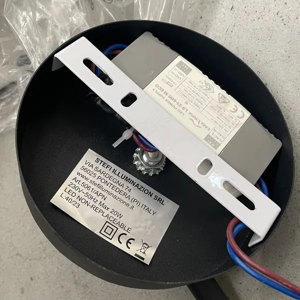 ONLI - LED Nástenné svietidlo TWIST LED/6W/230V 4000K čierna