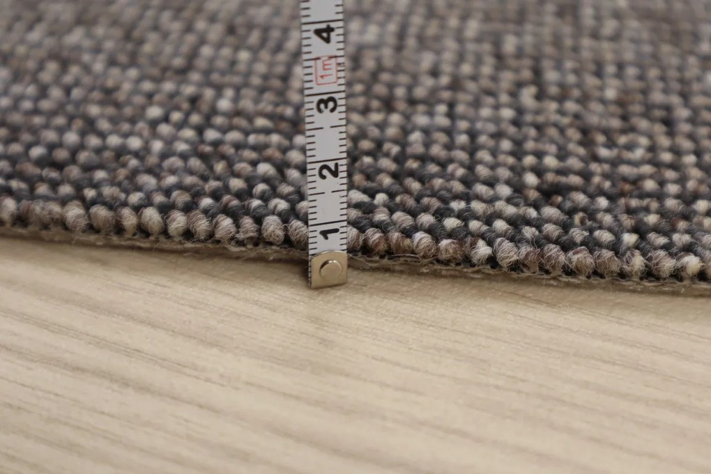 Timzo, Metrážny koberec Neapol 4719 - neúčtujeme odrezky z role, na mieru, šíře 1,33m,1m,2m,3m,4m,5m,na mieru, neúčtujeme odrezky, hnedá, filc, chodba / predsieň