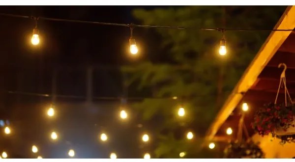 LED Solárna vonkajšia reťaz PARTY 10xE27/3,7V 10 m IP44 + DO