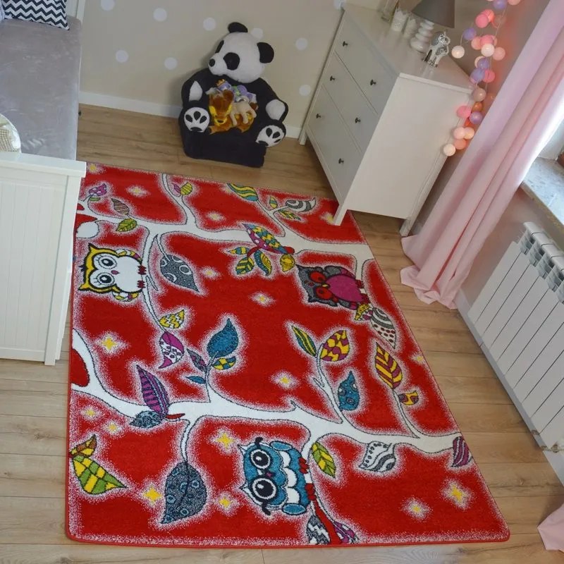 Kusový koberec KIDS forest červený C427