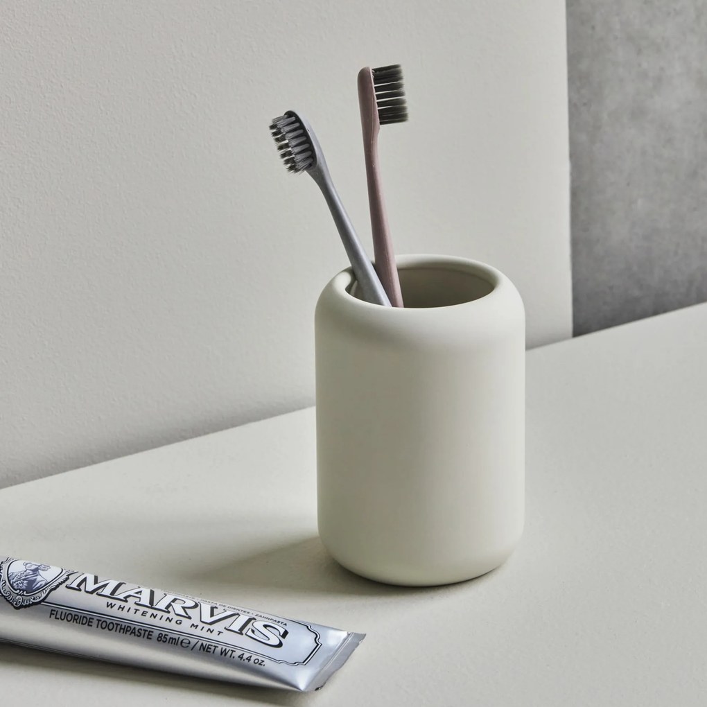 House Doctor Stojanček na kefky Petra Off White