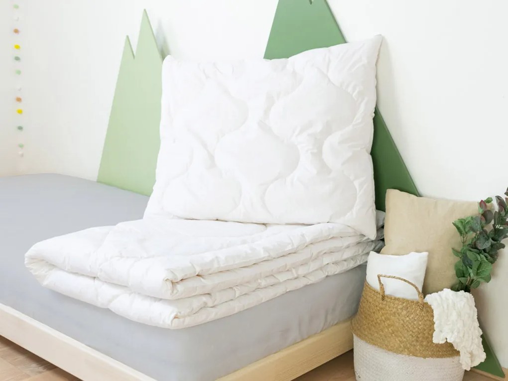 Exkluzívny vlnený set: Peřina aj dvojitý vankúš ručne prešité aktívnym striebrom