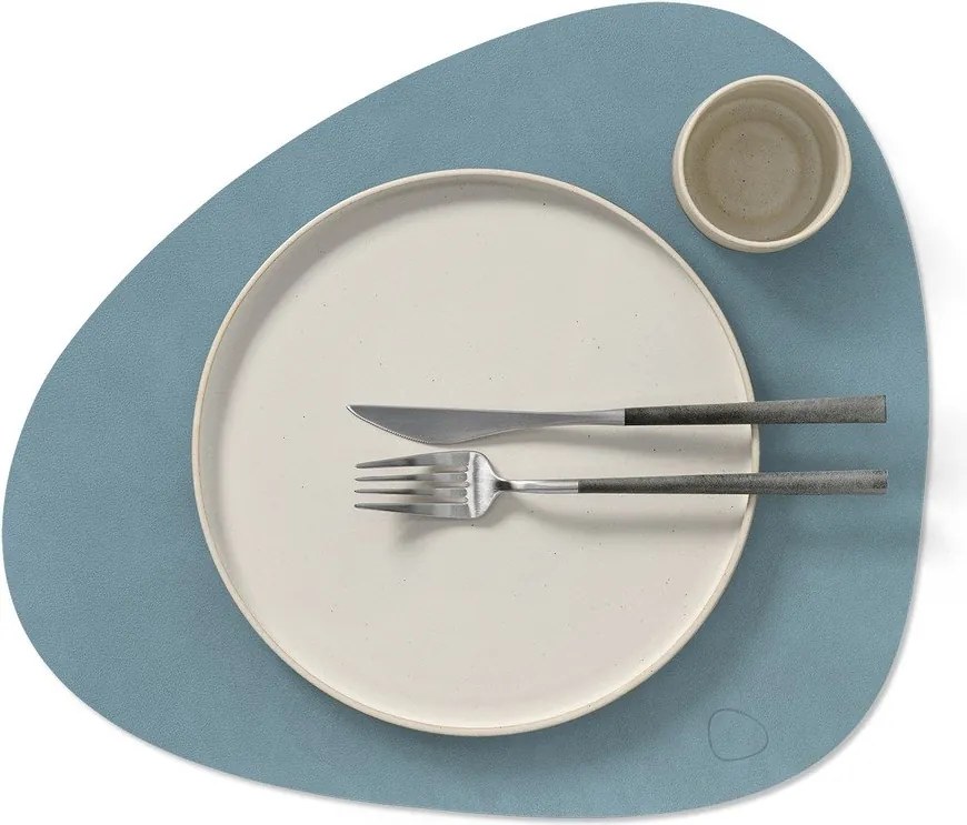 Prestieranie z eko kože 37x44 cm Curve L Nupo – LIND DNA