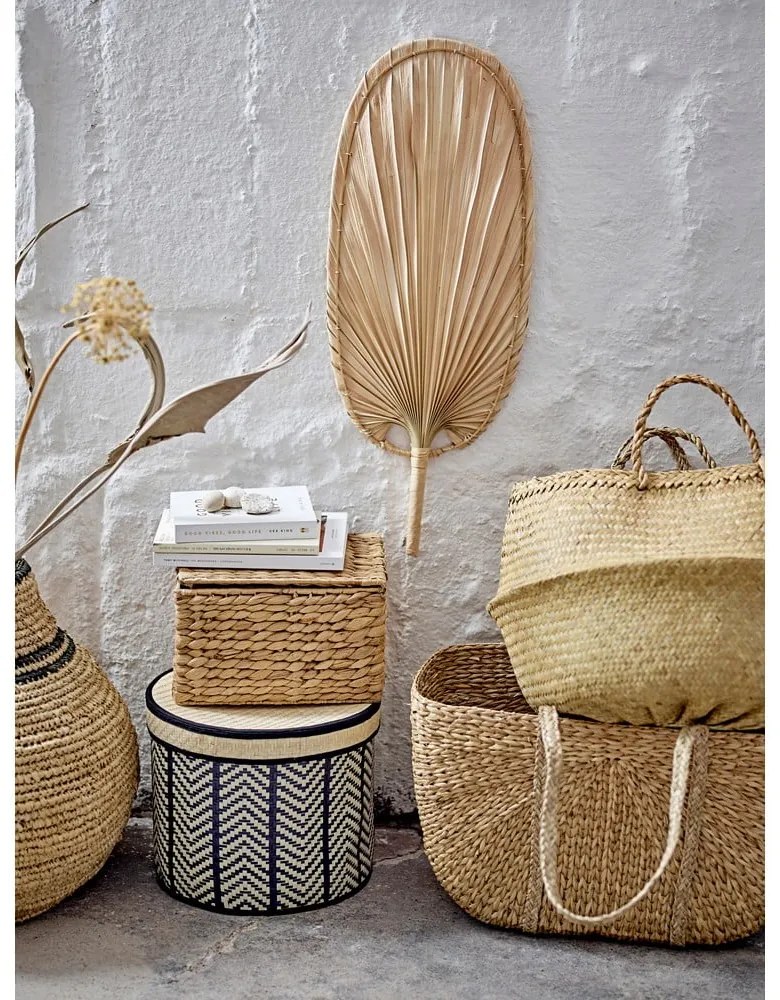 Nástenná dekorácia z palmového listu 26x67 cm Oumou – Bloomingville