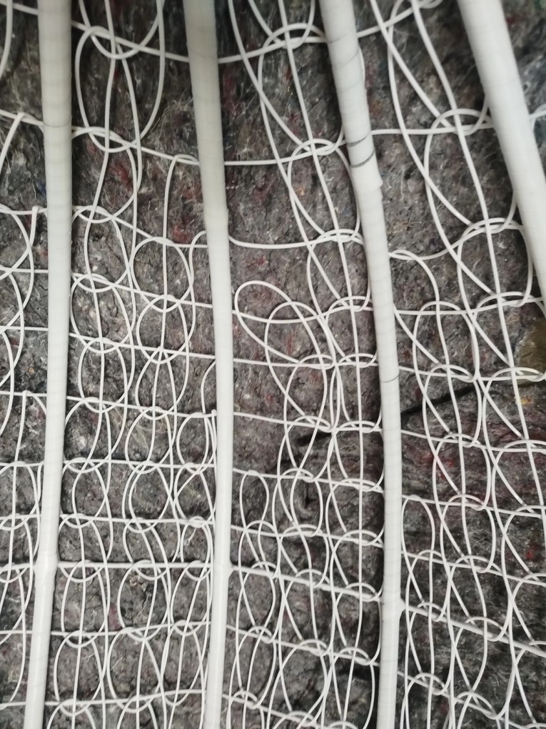 AKCIA Biele závesné kreslo KOKON bez stojanu II. akosť